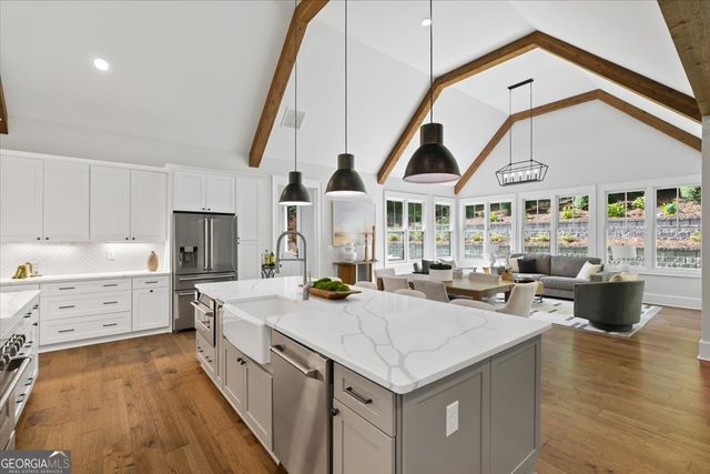 120 Farm Gate Drive, Woodstock, GA 30188
