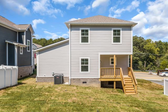 1026 Sycamore Ridge, E, Burns, TN 37029