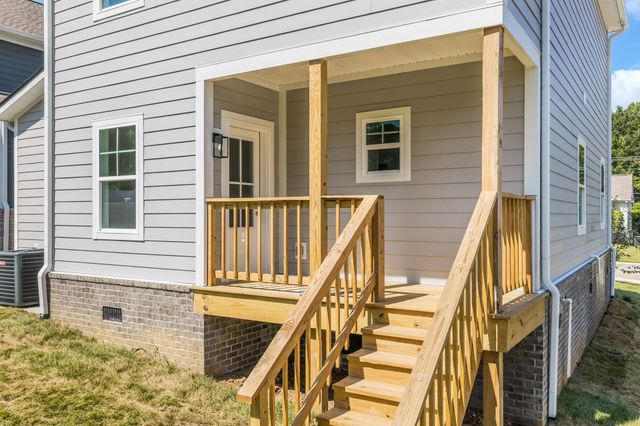 1026 Sycamore Ridge, E, Burns, TN 37029