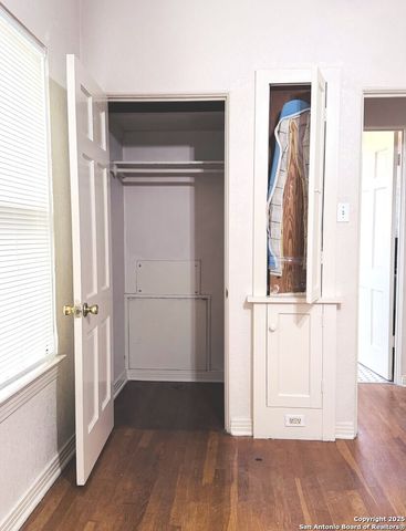 409 W Lynwood Ave Apt 4, San Antonio, TX 78212