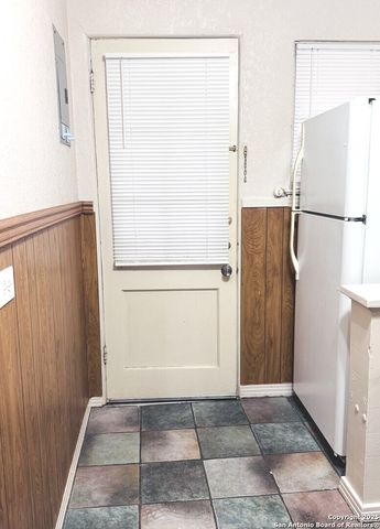 409 W Lynwood Ave Apt 4, San Antonio, TX 78212