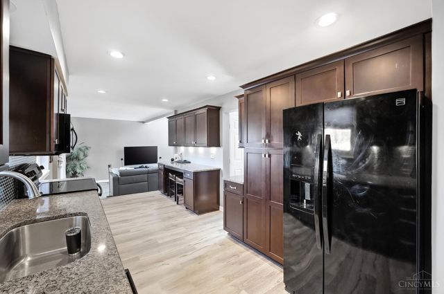 2280 Bridle Court, Deerfield Twp., OH 45039