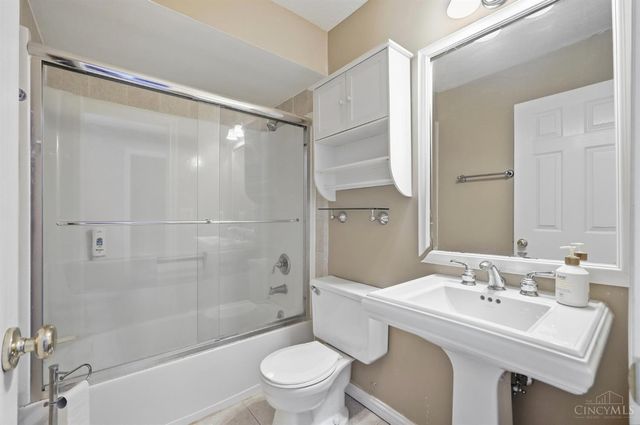 2280 Bridle Court, Deerfield Twp., OH 45039