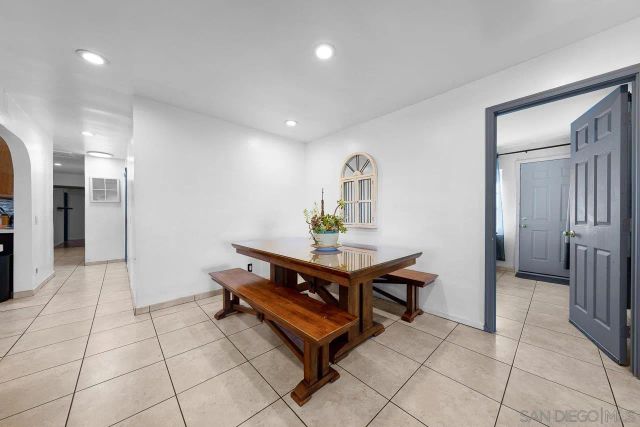 1465 S 40th St., San Diego, CA 92113