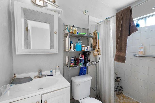 1465 S 40th St., San Diego, CA 92113