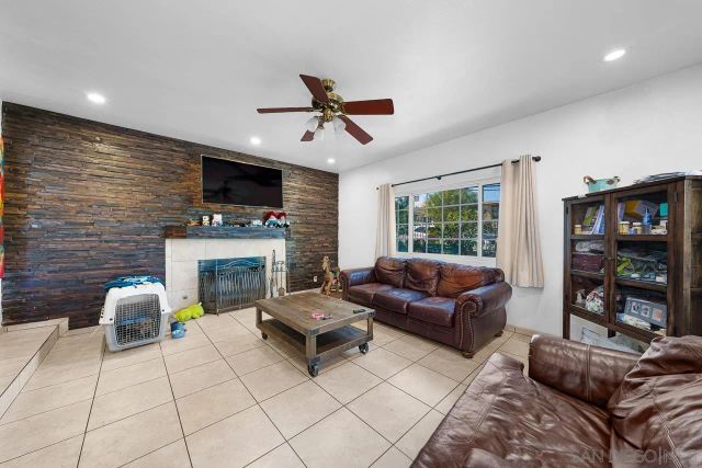 1465 S 40th St., San Diego, CA 92113