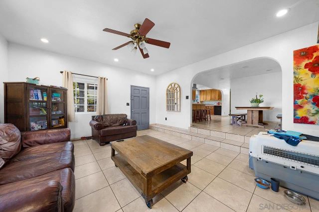 1465 S 40th St., San Diego, CA 92113