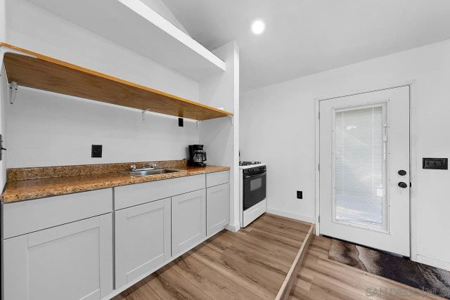 1465 S 40th St., San Diego, CA 92113