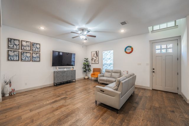 1279 Ocean Breeze Drive, Flower Mound, TX 75028