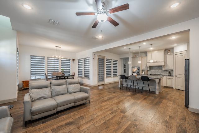 1279 Ocean Breeze Drive, Flower Mound, TX 75028