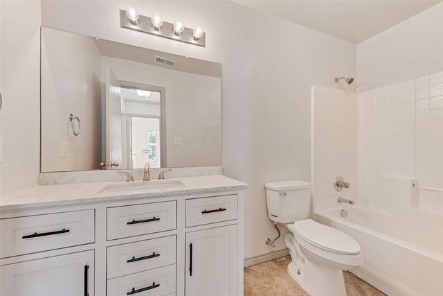 91 Post Oak Drive, Waxahachie, TX 75165