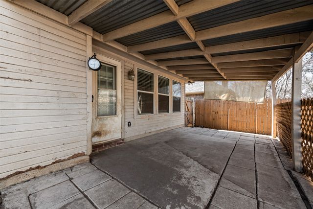 91 Post Oak Drive, Waxahachie, TX 75165