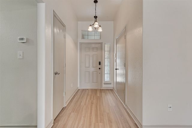 91 Post Oak Drive, Waxahachie, TX 75165