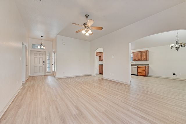 91 Post Oak Drive, Waxahachie, TX 75165