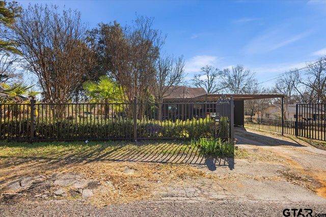 2516 Canton St., Tyler, TX 75702