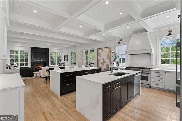 4868 Merlendale Drive, Atlanta, GA 30327