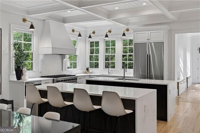 4868 Merlendale Drive, Atlanta, GA 30327