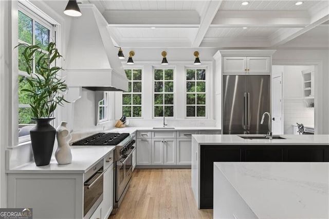 4868 Merlendale Drive, Atlanta, GA 30327