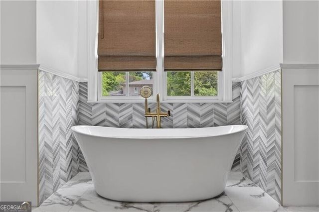 4868 Merlendale Drive, Atlanta, GA 30327