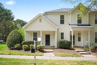 201 Commons Drive, Holly Springs, NC 27540
