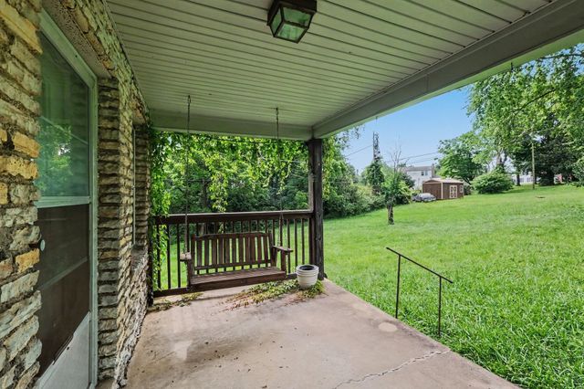 219 8th Ave, S, Lewisburg, TN 37091