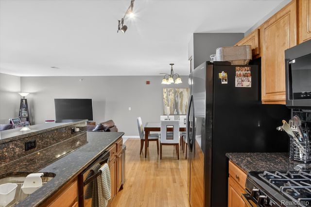 30770 Ardmore Court, Novi, MI 48377