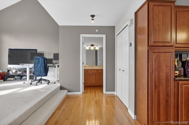 30770 Ardmore Court, Novi, MI 48377