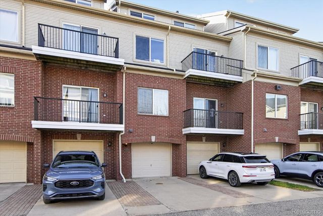 30770 Ardmore Court, Novi, MI 48377