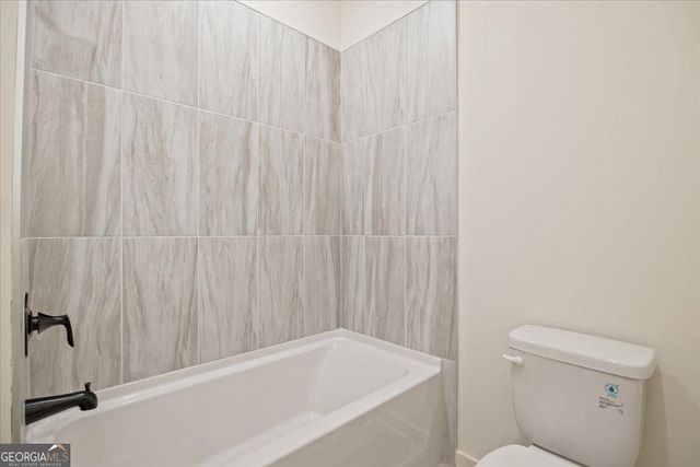 8330 Creekside Overlook Drive, Gainesville, GA 30506