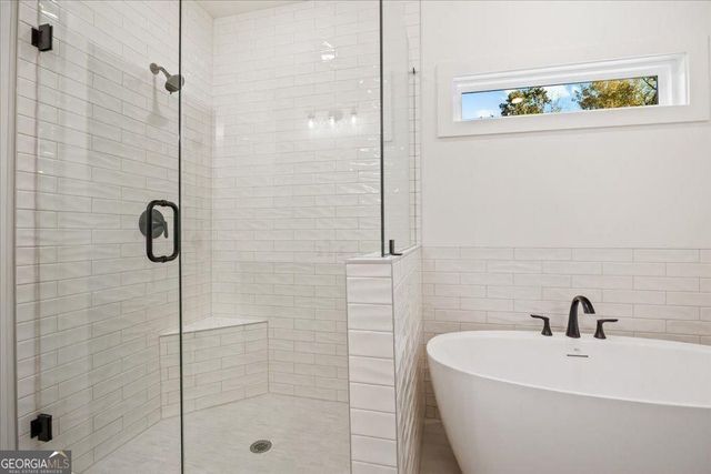 8330 Creekside Overlook Drive, Gainesville, GA 30506