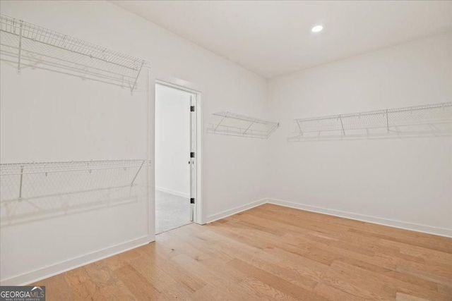 8330 Creekside Overlook Drive, Gainesville, GA 30506