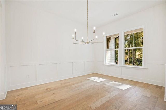 8330 Creekside Overlook Drive, Gainesville, GA 30506