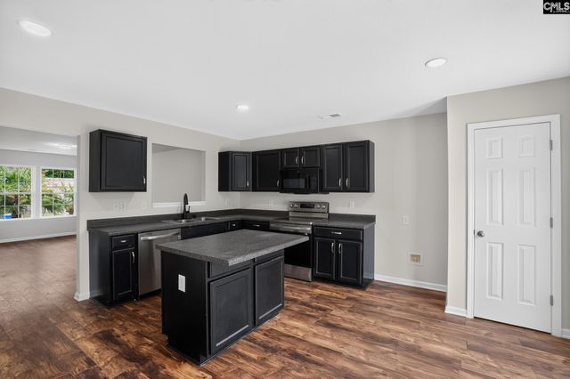 305 Lingonberry Drive, Hopkins, SC 29061