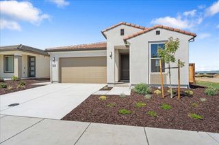 3167 Woody Way, Hollister, CA 95023