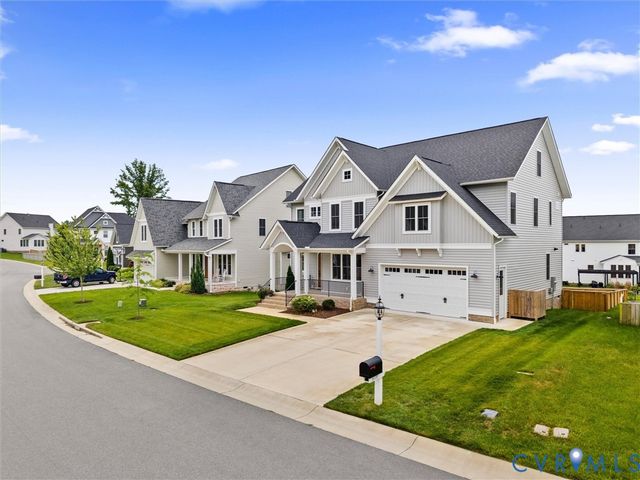 3719 Bellstone Dr, Midlothian, VA 23112