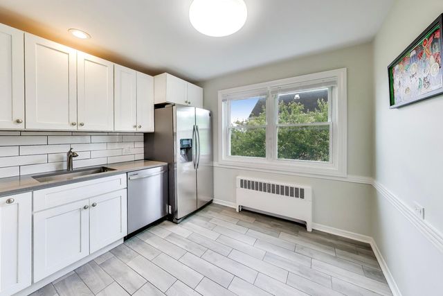 6407 N Normandy Avenue 2N, Chicago, IL 60631