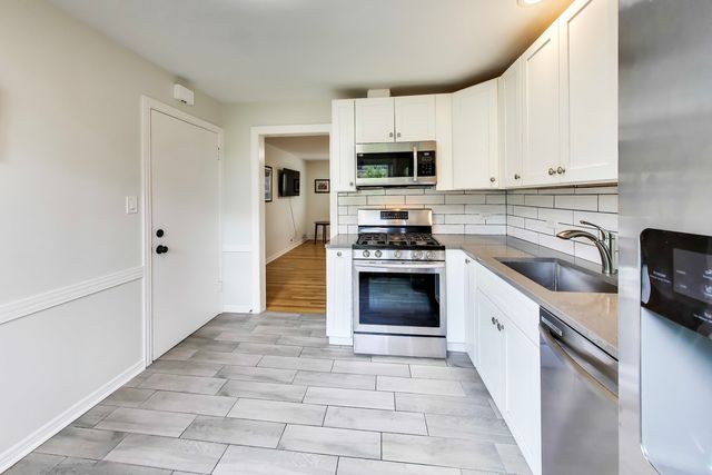 6407 N Normandy Avenue 2N, Chicago, IL 60631