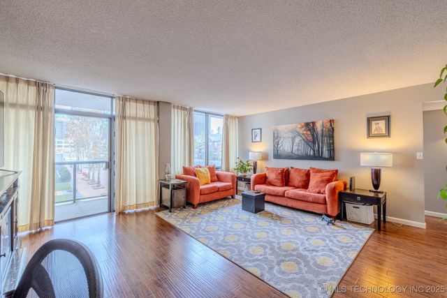 410 W 7th Street 324, Tulsa, OK 74119