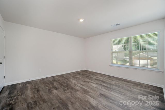 2961 Sherrills Stream Drive, Sherrills Ford, NC 28673