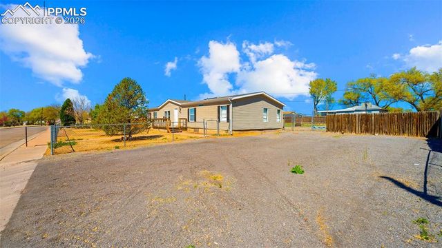 2519 E 10th Street, Pueblo, CO 81001