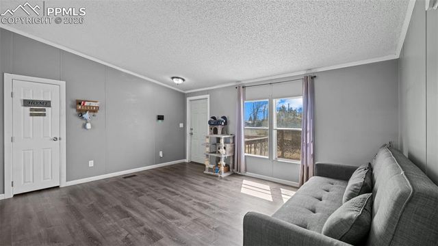 2519 E 10th Street, Pueblo, CO 81001