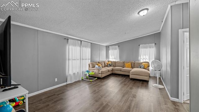 2519 E 10th Street, Pueblo, CO 81001