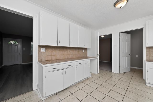 1119 Ray Road, Jacksonville, AR 72076