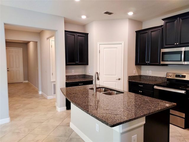7336 BAGLEY COVE COURT, Sun City Center, FL 33573