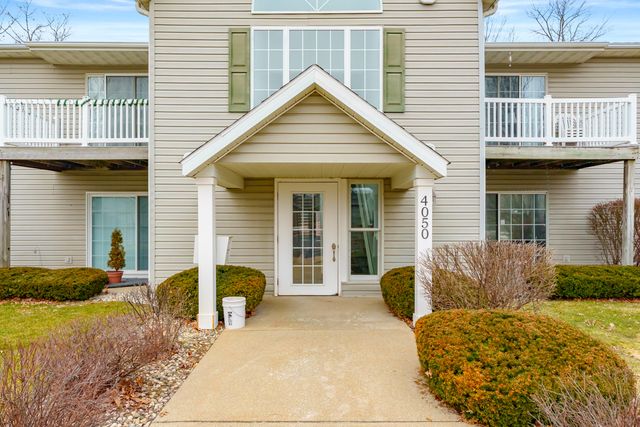 4050 W Centre Avenue 115, Portage, MI 49024