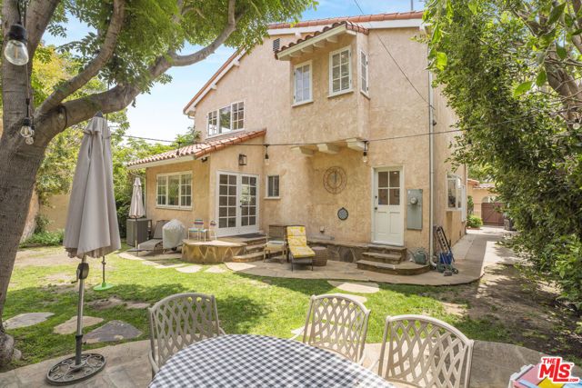 2330 Midvale Avenue, Los Angeles, CA 90064