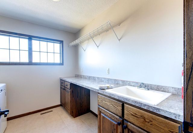 1201 Meadow Street NW, Montgomery, MN 56069