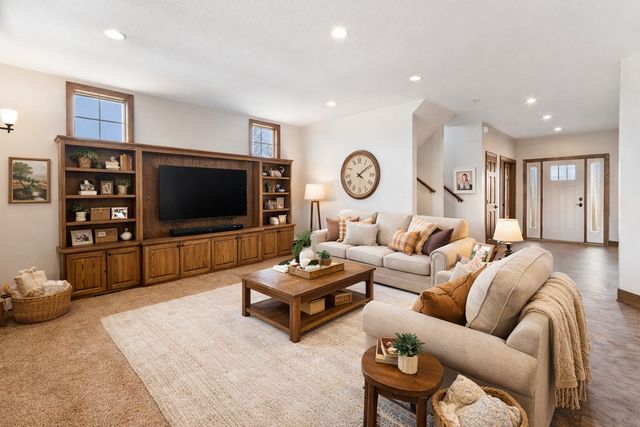 1201 Meadow Street NW, Montgomery, MN 56069