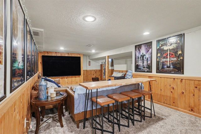 1702 Leif Avenue, Muskegon, MI 49441