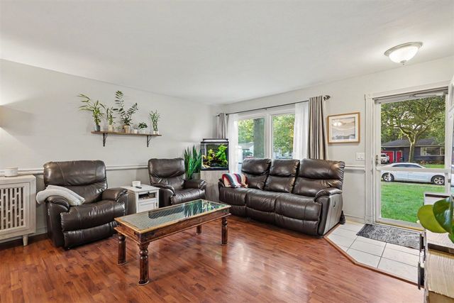 1702 Leif Avenue, Muskegon, MI 49441